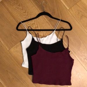 Garage L Crop Tops